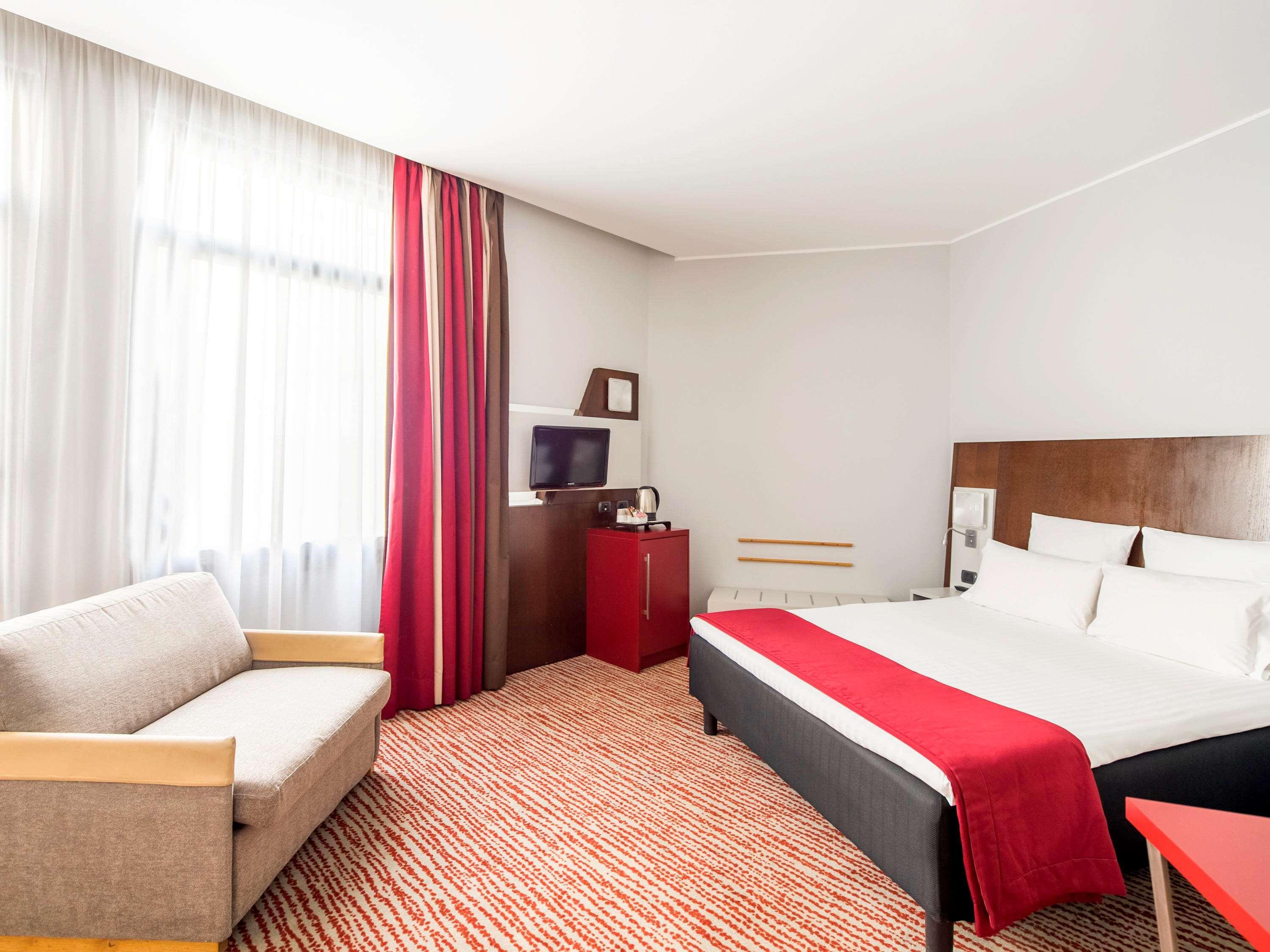 Mercure Roma Piazza Bologna Dış mekan fotoğraf