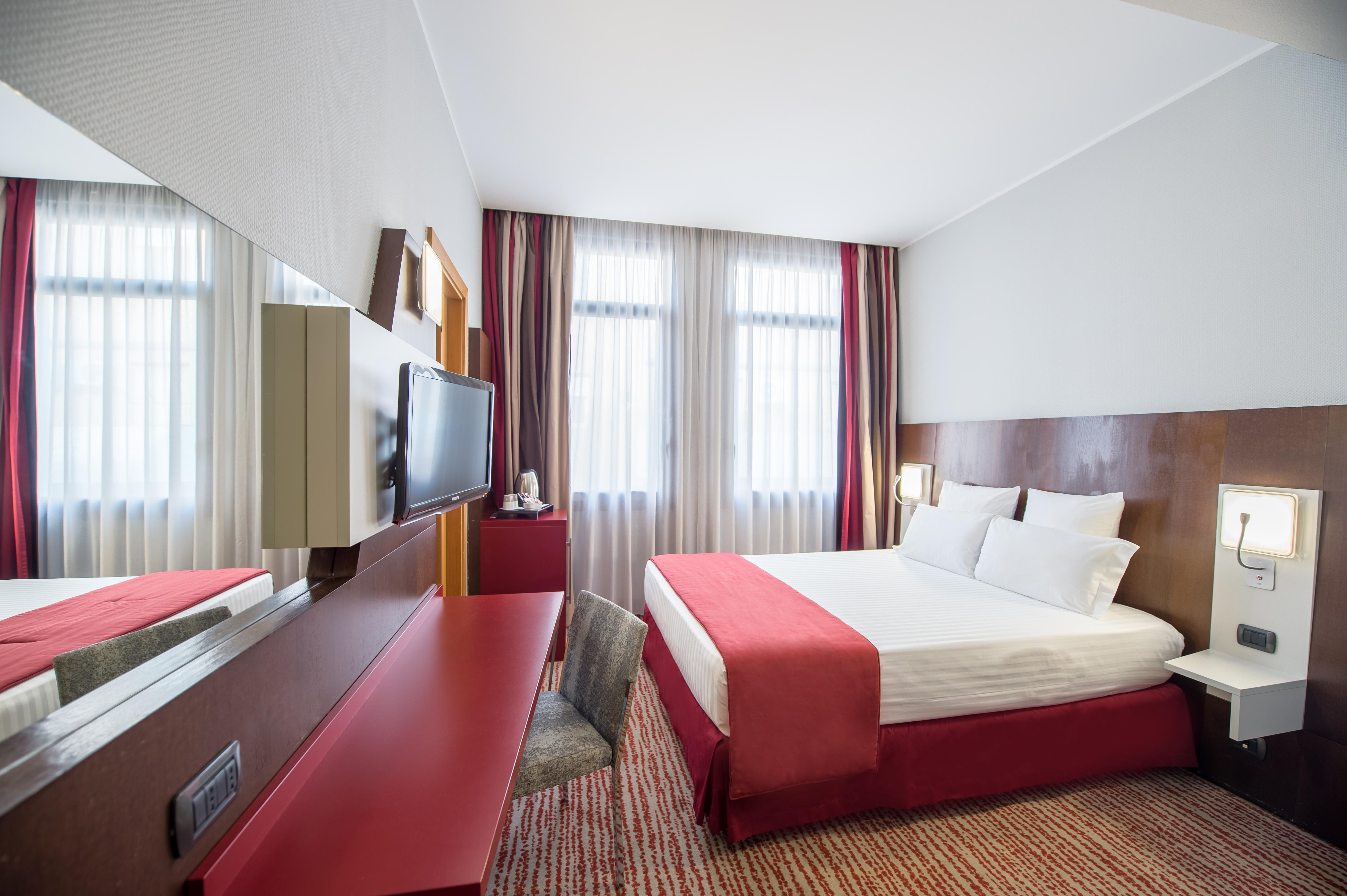 Mercure Roma Piazza Bologna Dış mekan fotoğraf